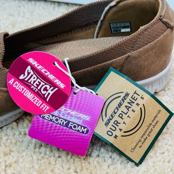 NWT Skechers Modern Comfort Women's Reggae Fest 2.0 Slip-On Loafer Flat Sz 9.5 - Picture 4 of 12